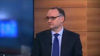 One-2-One ma nową strategię – czy pomoże poprawić wyniki spółki? One-2-One po trzech kwartałach 2011 roku miała 2 miliony złotych straty netto. Kurs spółki na giełdzie od początku roku wprawdzie jest jeszcze na 15% plusie, ale po informacji z początku lutego o nowych planach stracił ponad 20%. One-2-One chce być funduszem venture capital, inwestującym w firmy e-commerce, technologii i usług mobilnych, mediów cyfrowych i biotechnologii. Gościem programu Dzień na Rynkach był Piotr Majchrzak, prezes One-2-One.