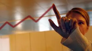 Dane pokazują, że średni dochód 10 proc. najbogatszych mieszkańców krajów OECD był ponad dziewięciokrotnie wyższy niż najbiedniejszych 10 proc.