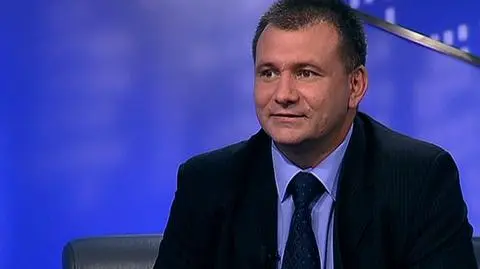 Z początkiem lipca weszły w życie przepisy o elektronicznym protokołowaniu rozpraw. Przypomnijmy - elektroniczny protokół ma usprawnić działanie sądów i przyspieszyć wyroki. Sama rozprawa ma być krótsza o 1/3 niż dotychczas. Wszystko dzięki wprowadzonym zmianom w kodeksie postępowania cywilnego. Niestety nie ma jeszcze rozporządzenia wykonawczego w tej sprawie. Jak zapewniał gość programu "Biznes lunch" członek Krajowej Rady Sądownictwa, sędzia Sądu Okręgowego w Krakowie Waldemar Żurek nagrania rozpraw nie wpłyną na wyroki sędziów.