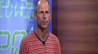 Ile potrzeba pieniędzy, by zacząć latać na paralotni? Jak zrobić to dobrze? Czy dałoby się wylądować przed naszym studiem? O to wszystko Robert Stanilewicz pytał Cezarego Jastrzębskiego, instruktora z Albatros & Ozone Team Poland. 