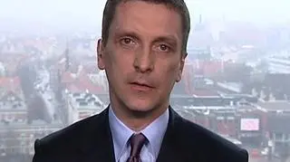 eCard nie ma strategii na swój dalszy rozwój - powiedział w TVN CNBC prezes Towarzystwa Ubezpieczeń Wzajemnych SKOK. Grzegorz Buczkowski uważa, że spółce potrzebne są radykalne zmiany. TUW SKOK ogłosiło wezwanie na akcje dające 60 proc. głosów na WZA.