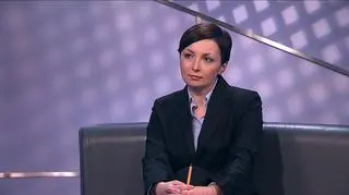 Zastrzeganie znaku graficznego produktu może uchronić producenta przed roszczeniami ewentualnych konkurentów. Na przykładzie listu od widza, chcącego produkować towar nazwany fosol.pl, będący produktem podobnym do fosolu, mającego zastrzeżony znak graficzny, gość programu udziela odpowiedzi. W programie Blajer mówi: Bizne,s gości Anna Sokołowska, prawnik w Traple Konarski Podrecki i Wspólnicy.