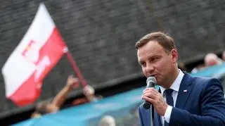  Prezydent Andrzej Duda w niedawnym wywiadzie mówił, że jego pierwsze prezydenckie projekty będą dotyczyć reformy emerytalnej i podniesienia kwoty wolnej od podatku
