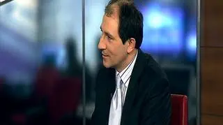 Pomoc dla Grecji będzie, ale najpierw Grecy do raportu. Z Rafałem Antczakiem wiceprezesem Deloitte w programie "Bilans" mówiliśmy też o polskiej Radzie Polityki Pieniężnej już w komplecie. 