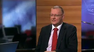 Kolejnych podwyżek biletów na kolei w tym roku raczej nie będzie - zapowiada o poranku wiceminister Transportu, Budownictwa i Gosp. Morskiej Andrzej Massel. Według niego wprowadzona 1 stycznia podwyżka od 2% do 5% w pociągach Intercity powinna być jedyną w najbliższym czasie.