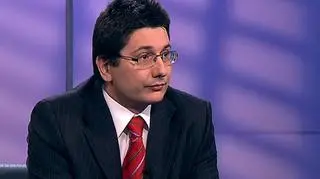 Tysiące osób walczy z powodzią na południu kraju. Setki osób musiało opuścić swoje domy. Liczba ewakuowanych wciąż rośnie. Także poziom wód w rzekach podnosi się z minuty na minutę. W programie "Pieniądze od rana"Marcin Broda z Miesięcznika Ubezpieczeniowego mówił o tym, co jest ważne w ubezpieczeniu, gdy z nieba leją się strugi wody.