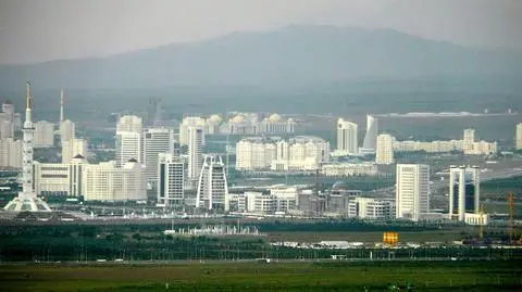 Polskie firmy kolejowe i budowlane szukają szansy w Turkmenistanie