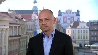 Spodziewana jest poprawa w przepływach na kontraktach drogowych, ale dopiero od 1 kwartału 2012. W 2012 roku spółka planuje, również sprzedaż części aktywów, aby zmniejszyć zadłużenie. Na koniec półrocza dług netto będzie najwyższy w historii spółki, wyniesie 1,2 mld zł. Spółka zakłada, że nie przekroczy wskaźnika długu netto do EBITIDA 3,5. PBG startuje w 4 przetargach na gazociągi. Mikołaj Kunica w Dniu na Rynkach rozmawiał z Przemysławem Szkudlarczykiem, wiceprezesem PBG.