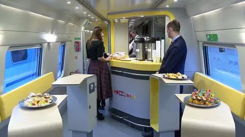 PKP Intercity zamierza odkupić pakiet Warsa należący do skarbu państwa