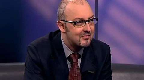W tym roku zwiększy się liczba centrów handlowych na rynku nieruchomości. W Warszawie jest już kolejne miejsce, gdzie powstanie nowa galeria handlowa. Stolica przyciąga też wielu inwestorów i firm, które poszukują biur. Co się dzieje na rynku nieruchomości związanym z biurami? O tym w magazynie "Pieniądze od Rana" z członkiem zarządu Emmersona, Aleksandrem Skirmunttem , rozmawiał Robert Stankiewicz.