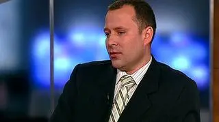 ING a może Ciech - czy właśnie te spółki będą dziś cieszyć się zainteresowaniem inwestorów? Jak zachowa się kurs KGHM, który dziś ma podać prognozy i projekt zmian w statucie. O te i inne spółki pytaliśmy naszego gościa, Marcina Rupińskiego, analityka DM BOŚ, tuż przed otwarciem warszawskiej giełdy.