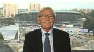 Eko Export - spółka produkująca mikrosferę uszlachetnioną zmodernizowała zakład i zwiększyła moce produkcyjne przynajmniej o 40%. Mikrosfera uszlachetniona to produkt uboczny spalania węgla, który ma zastosowanie w motoryzacji i budownictwie. Spółka chce utworzyć polsko-kazachską firmę, by eksploatować złoża mikrosfery właśnie w Kazachstanie. Gościem Rynków Dnia był prezes Eko Eksportu, Zbigniew Bokun