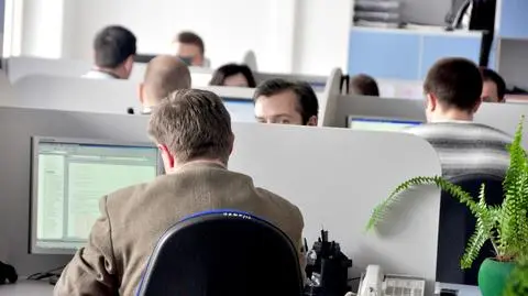 W porównaniu z wrześniem tego roku zatrudnienie wzrosło o 0,1 procenta