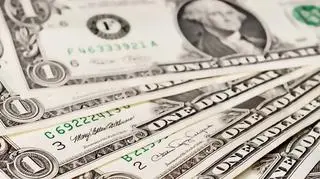 Mniej pieniędzy na obligacje, bo gospodarka ma się lepiej