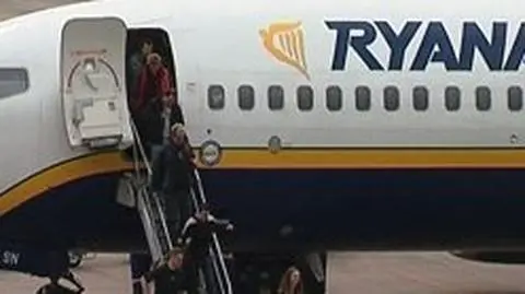 Ryanairem z Poznania do Barcelony