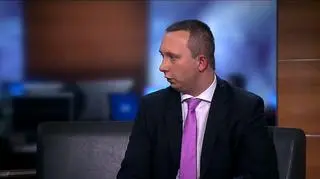 Portfel traci na wartości. Ostatnia odsłona przynosi zaskakujące odbicie inwestycji. Co jest przyczyną „odwrócenia trendu” w inwestycji Tomasza Piotrowskiego, Zarządzającego Skarbiec TFI. 