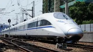 Chiny pociągami stoją. Łączna długość linii szybkiej kolei wynosi 12 000 km