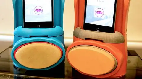 Aplikacja Kissenger służy do całowania na odległość