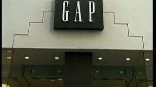 Jeszcze w poniedziałek na celowniku legenda polskiej branży jubilerskiej - już we wtorek odzież pod legendarną amerykańską marką. Kilkanaście godzin po  tym jak Vistula Wólczanka rozpaliła  emocje ogłoszeniem planów wrogiego  przejęcia spółki jubilerskiej W.Kruk - prezes Vistuli dolewa oliwy do ognia i ogłasza, że do garniturów  i biżuterii chce też dorzucić logo jednej z legend amerykańskiego przemysłu...