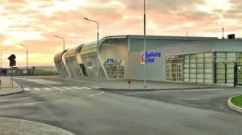 Współpraca między lotniskami w Radomiu i w Szymanach