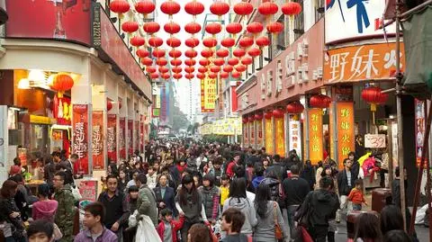 Chiny coraz więcej inwestują w Unii. Przejmują europejskie technologie