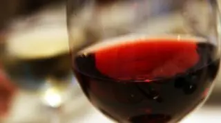  Jak szacuje branża winiarska, w 2014 r. Polacy kupili ponad 15 mln litrów bułgarskich win