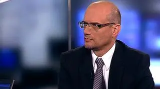 Polkomtel rozgląda się za przejęciami nie tylko na rynku telekomunikacyjnym. Prezes Jarosław Bauc potwierdził, że jest zainteresowany przejęciem Exatela, od którego teraz dzierżawi łącza. Ale przygląda się też spółkom spoza biznesu telekomunikacyjnego, które pozwoliłyby zwiększać przychody spółki. O perspektywach na rynku telekomunikacyjnym z prezesem Polkomtela Jarosławem Baucem rozmawiał w programie Dzień na Rynkach Rafał Hirsch.