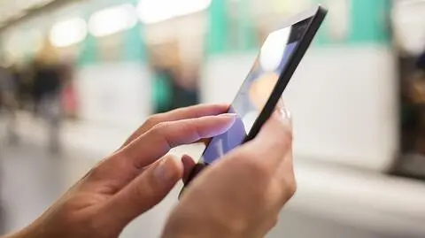 Telefon komórkowy a zdrowie. Wywołują raka?