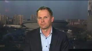 Houston – ruszamy na łowy – taki cel stawia sobie zarząd I3D na 2012 rok. Właśnie w Houston firma upatruje źródło zamówień. I3D - firma z New Connect zarabia na interaktywnych i trójwymiarowych wizualizacjach. W 2011 roku przychody firmy urosły o 93 procent, zysk netto o 27 procent – co oznacza spadek marż na poziomie netto. Jaki będzie 2012 rok? Gościem TVN CNBC był Arkadiusz Patryas, wiceprezes I3D.