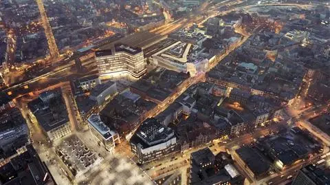 "Puls Biznesu": Więcej biur poza stolicą