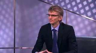 Masz innowacyjny pomysł na miarę Facebooka albo Twittera i mniej niż 27 lat? Możesz napisać wniosek w ramach działania 8.1 czyli tzw. e-dotacji. To ostatnia szansa w tym roku na nawet 700 tysięcy złotych z PARP. Jak to dostać dotację mówi Błażej Czajkowski, starszy konsultant w Accreo Taxand.