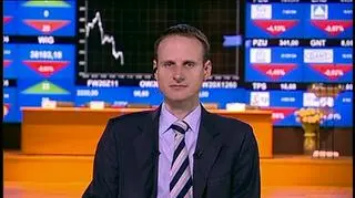 Według części ekonomistów Grecja nie zejdzie z ust analityków i inwestorów co najmniej do grudnia tego roku. Wtedy właśnie ma zapaść decyzja o wypłacie następnej, siódmej transzy pomocy dla Aten. Jak donosi the Wall Street Journal, powołując się na źródła w Międzynarodowym Funduszu Walutowym, tę transzę będzie Grekom trudno zdobyć, bo pod koniec roku będzie już widać prawie czarno na białym, czy Ateny wypełniły założenia fiskalne na cały rok. O przyszłości Grecji, rozmawialiśmy z Tomaszem Kaczorem, głównym ekonomistą BGK.