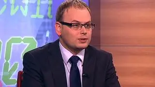 Ostatnia szansa na wpłatę do IKE w tym roku. Ile można zyskać, kiedy można stracić i czy w ogóle warto inwestować w IKE. Rozmowa z Markiem Arendtem, analitykiem Expandera i Karolem Wilczką, ekspertem Comperia.pl.