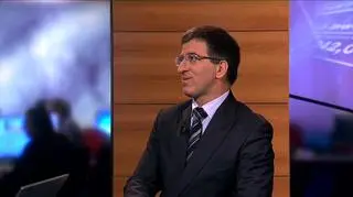 Spotkanie strony rządowej z przedstawicielami PTE ws. zmian w OFE zaplanowano dziś u prezydenta RP. Zdaniem prezesa ZUS Zbigniewa Derdziuka emeryci nie stracą na proponowanych przez rząd rozwiązaniach.