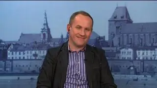 Narty, akcesoria, odzież związane z zimą przez łagodną zimę gorzej się sprzedają. Zapasy towaru są duże, a sprzedaż mała. O tym jak zmienić przychody zmieniając politykę promocyjną? O tym w rozmowie z Jakubem Lewandowskim, Pasja G.D.T