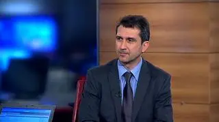 Uwaga rynków skupiona na Grecji. Frank szwajcarski rośnie w siłę, a polscy kredytobiorcy łapią się za kieszenie. Po piątkowej konferencji Angeli Merkel i Nicolasa Sarkozy'ego w sprawie greckiego długu, euro umocniło się do amerykańskiej waluty. Co będzie działo się w przyszłym tygodniu na rynkach finansowych - o tym Paweł Bogusz, dyrektor zarządzający w 4DF.