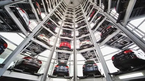 Motoryzacja. VW sprzedał więcej samochodów niż Toyota