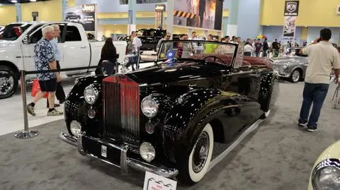Rolls-Royce pokazał nowy kabriolet