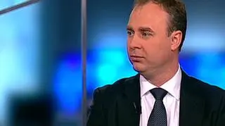 Nie wszystkie branże poddają się kryzysowi. W styczniu rynek farmacji wzrósł aż o 14 procent w stosunku do roku poprzedniego. Adam Pieniacki, członek zarządu i dyrektor finansowy Prosper, oczekuje silnego wzrostu spółki w roku 2009. Od 3 marca Prosper jako jedyny na polskim rynku gracz w dystrybucji farmaceutycznej podpisał z drugim producentem leków umowę na dystrybucję leków do aptek w modelu dystrybucji bezpośredniej. Adam Pieniacki potwierdza, że umowa ta nie poprawi rentowności w znaczący sposób, jednak liczy się trend i przyszłe prognozy - na rynku brytyjskim juz 40% produktów jest w ten sposób dystrybuowana.