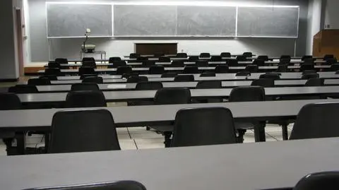 Przegląd prasy: Studenci uciekają z Polski. I nie chcą wracać