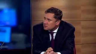 Europejski Bank Centralny podniósł stopy procentowe o 25 pkt. bazowych do 1,25 procent. Zdaniem prezesa Polskiego Banku Przedsiębiorczości Macieja Stańczuka, komunikat EBC nie zapowiada kolejnych podwyżek stóp procentowych.