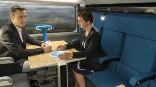 Francja wypuszcza nowe pociągi na tory 
