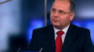 Dobre wyniki trzeciego kwartału WSiP potwierdzają prognozy na 2009 rok. Skonsolidowany zysk netto spółki wyniósł 40 mln. To wzrost o 7,1% rok do roku. W ujęciu jednostkowym wynik jest nieco gorszy. Wpływ na to ma zakup wydawnictw, który miał na celu zmianę sezonowości. Wraz z końcem sezonowości w spółce, rozpoczyna się sezonowość spółek zależnych, jak Book House czy Zielona Sowa. To ma zapewnić sukces całej grupie - mówił w programie Dzień na Rynkach prezes WSiP, Stanisław Wedler