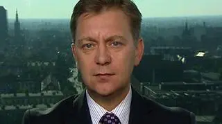 Swissmed planuje wprowadzić na NewConnect swoją spółkę zależną - Prywatny Serwis Medyczny. Z emisji akcji spółka chce pozyskać 4 miliony złotych, które planuje przeznaczyć na nowe przychodnie w Warszawie. Jak będzie wyglądał Swissmed w 2011 roku? O plany rozwoju sieci przychodni i działalność szpitalną spółki w programie "Dzień na Rynkach" prezesa Swissmedu Romana Walasińskiego pytał Rafał Hirsch.