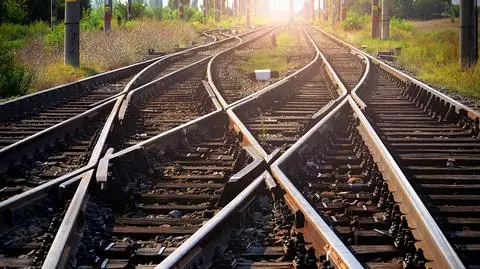 Porozumienie ws. budowy kolejowego pojazdu hybrydowego