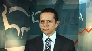 WIG20 zamknął się na poziomie najwyższym od prawie 3 lat. Powyżej 3000 pkt. był ostatnio w maju 2008 roku, a teraz zbliża się do tego poziomu - mówi główny ekonomista CDM Pekao SA Wojciech Białek.