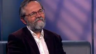 Prezydent nie powinien sprzeciwić się podwyżce PIT, uważa Ryszard Bugaj, doradca prezydenta. Nie powinien, pod warunkiem że będzie to element szerszego planu zmian w finansach publicznych. Natomiast prezydent może poprzeć podwyżkę podatku dochodowego. Na jakie zmiany podatkowe mógłby zgodzić się prezydent? Kto do kolejnej kadencji RPP? Na te pytania w programie "Pieniądze od rana" odpowiadał doradca ekonomiczny prezydenta, Ryszard Bugaj.