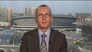 W trakcie przedpołudniowej telekonferencji z inwestorami PBG zarząd poinformował, że PBG prowadzi zaawansowane rozmowy o sprzedaży aktywów niezwiązanych z główną działalnością spółki - PBG Erigo, Hydrobudowy i Aprivii. Spółka poinformowała również, że poszukiwanie inwestora strategicznego jest na zaawansowanym etapie. O sytuację spółki PBG i jej przyszłość - pytaliśmy Krzysztofa Pado, analityka DM BDM.