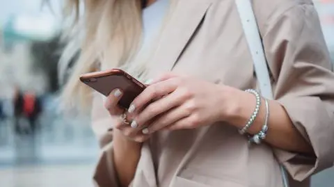 InPost ostrzega przed oszustami podszywającymi się pod firmę w SMS-ach