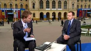 Czy i jak szwajcarski bank centralny poprzez swoje decyzje wpływa na polskie banki komercyjne. Według analityków BRE Banku to pozytywna informacja szczególnie dla Getin Holdingu, Millenium, Kredyt Banku oraz PKO BP. Rozmowa ze Stanisławem Kluzą, przewodniczącym KNF.